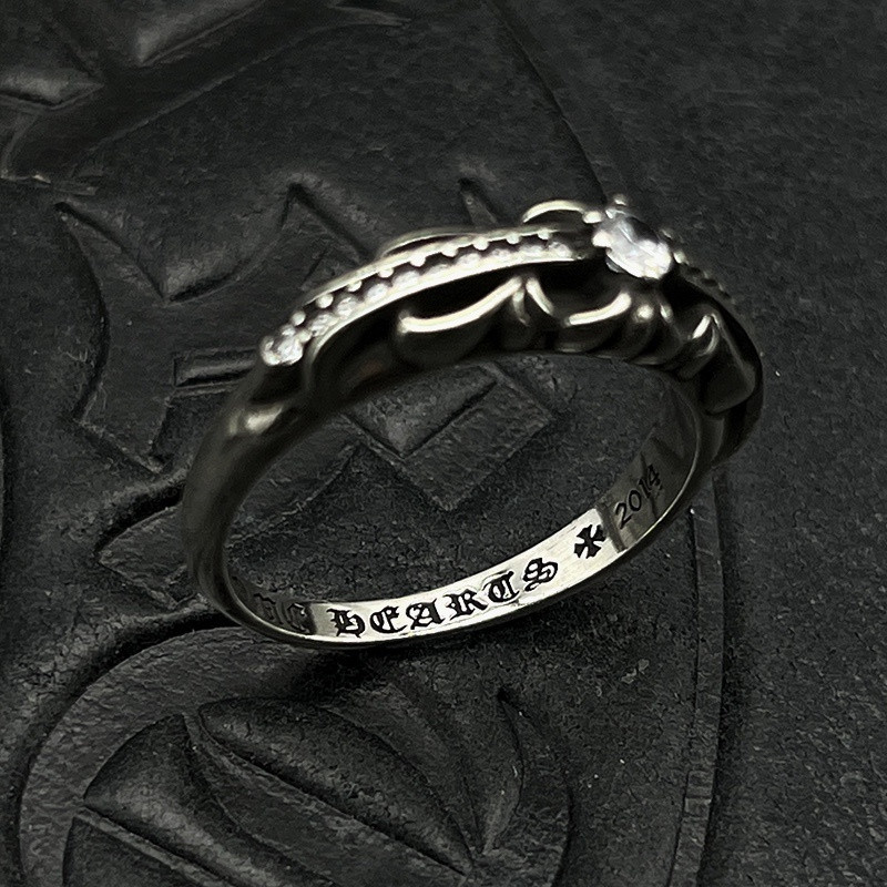 Ch*0me He**ts ring