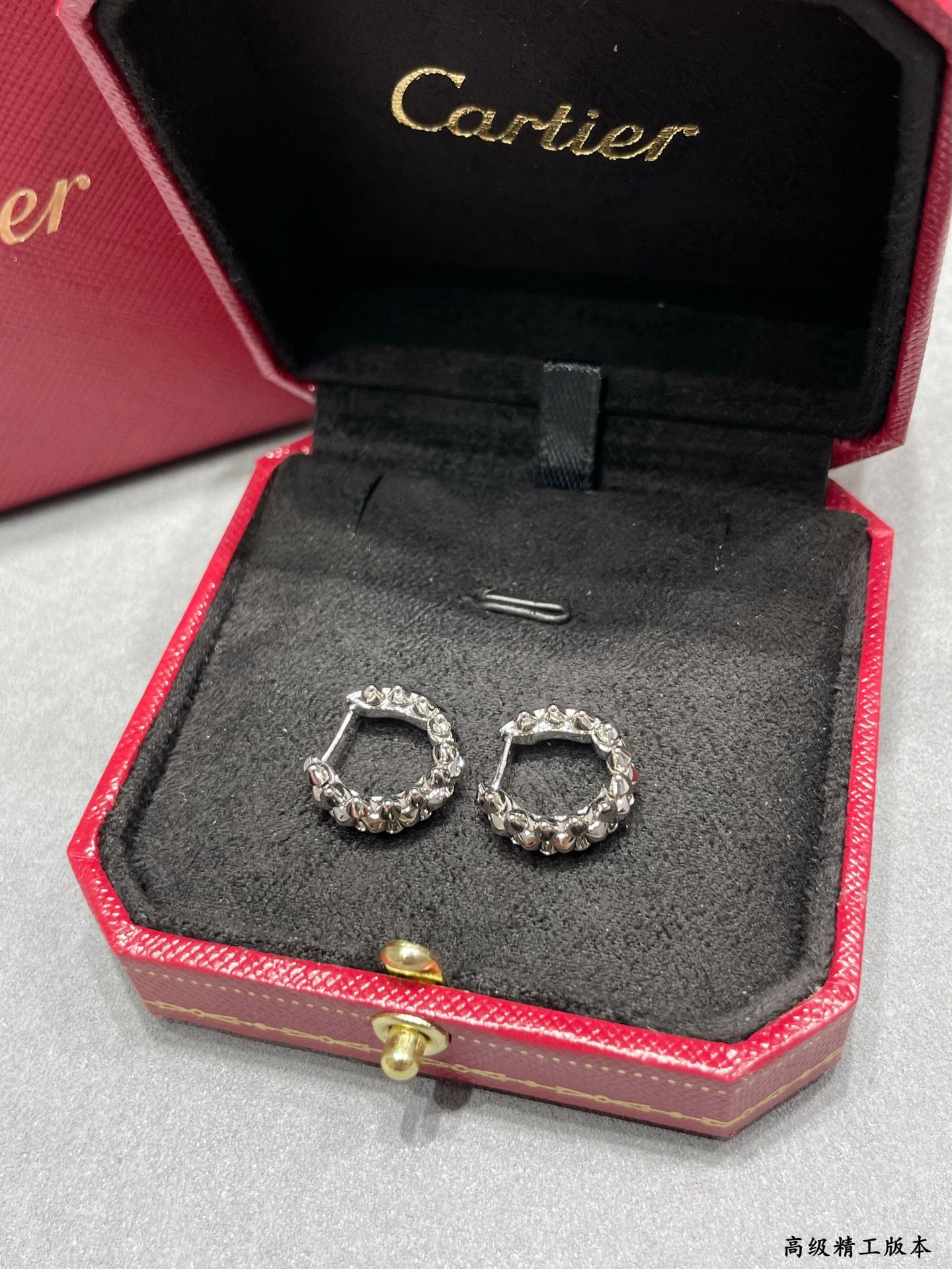 Ca*t1er Mini Bullet Earrings