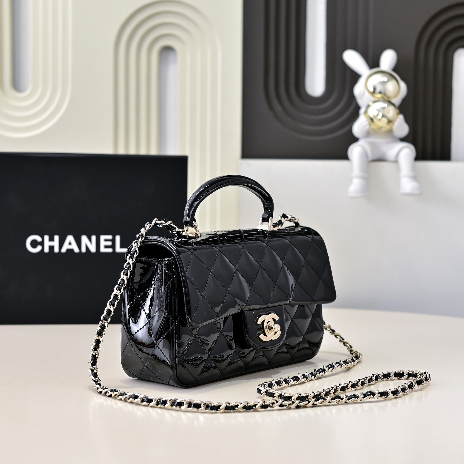Ch**el Mini Classic Handbag With Top Handle 20x12x6cm